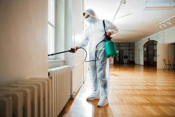 Best Best Pest Control Companies  in Yosemite Lakes, CA